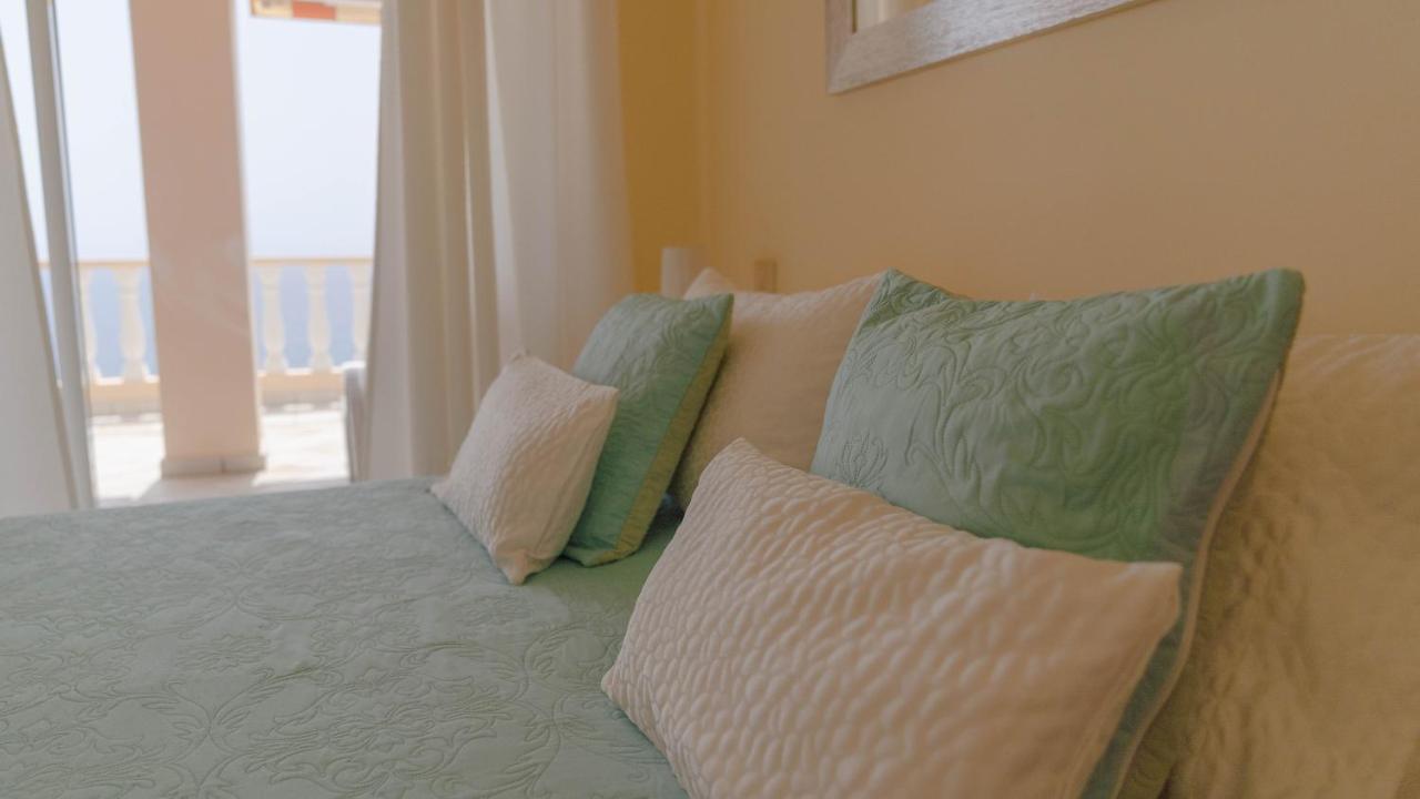 Casa Laura Leilighet Puerto de Santiago  Eksteriør bilde